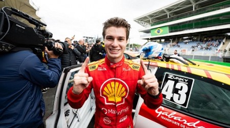 Felipe Malinowski, conquista vitória em Interlagos e se destaca na Copa HB20